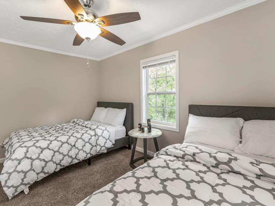 Gorgeous East Village Home Near Downtown Sleeps 12 5 Bedrooms Coffee Bbq Ac Parking Atlanta Bagian luar foto